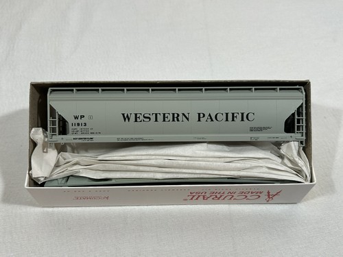 Kit de tolva cubierta de 3 bahías Accurail Western Pacific ACF escala HO 22001 #11913 nuevo | Zustand: New
