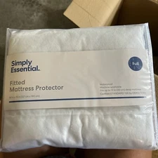 Simply Essential Waterproof Fitted Mattress Protector - Full- New