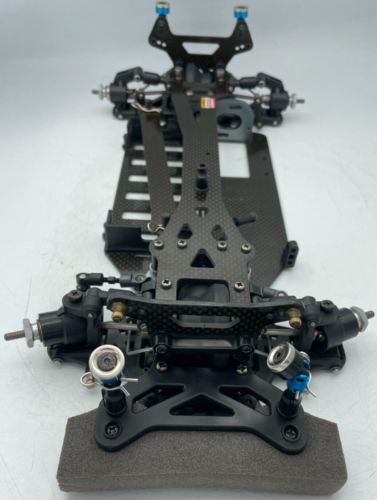 For parts Tamiya TB evolution chassis only - Picture 2 of 16