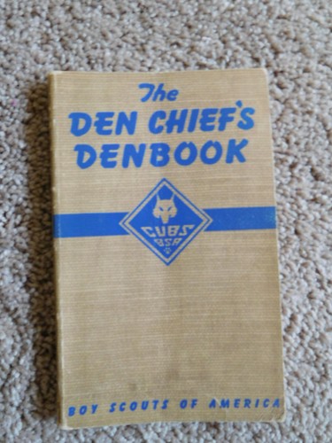 SCOUT BSA 1945 DEN CHIEF'S DENBOOK BOOK PUBLICATION PRINTING CUBBING MANUAL  - Bild 1 von 4