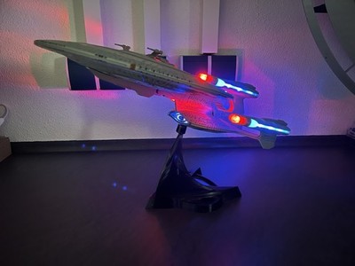 Star Trek Enterprise NCC-1701-D Zukunft Art Asylum Modell