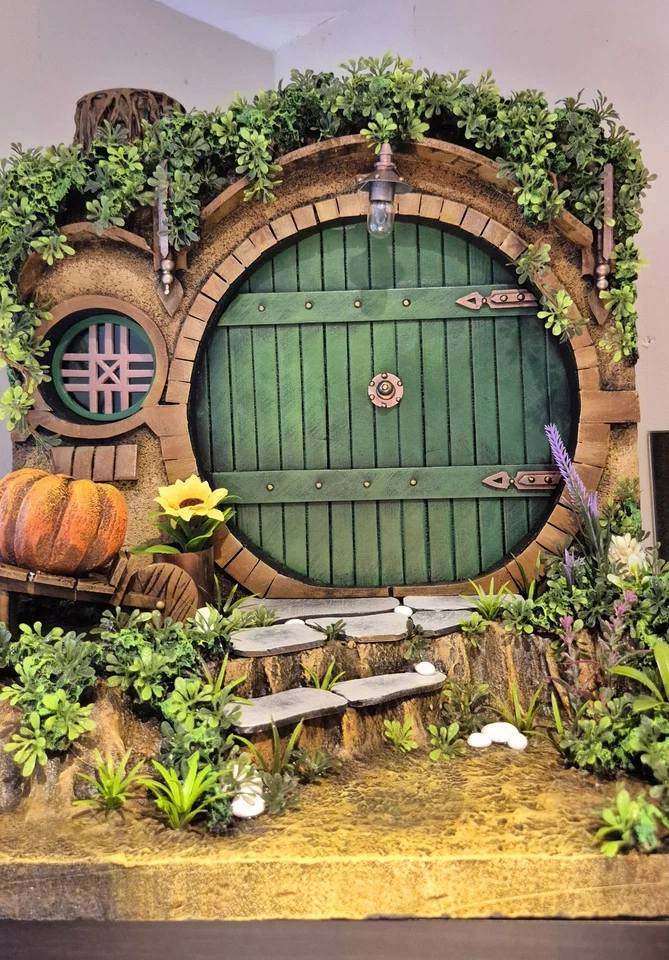 Lord Of The Rings The Hobbit 1/6 scale diorama for Inart Gandalf/Asmus toys - Image 4 of 4