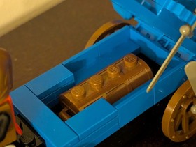 Vintage (1992) LEGO Castle set 6038 Wolfpack Renegades - RARE