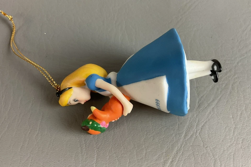 Vintage Disney Adorno de Navidad Alicia en el País de las Maravillas 1999 Gato Holiday Grolier Foto 3 de 4