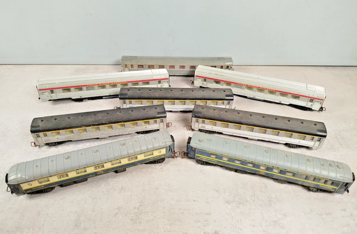 Lot-Art | JOUEF Train électrique Comprenant Notamment... - Lot 192 Audap And Associes 1675195200 330