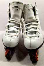 Preowned White Lake Placid Cascade Girl's Size 2 Figure Skates