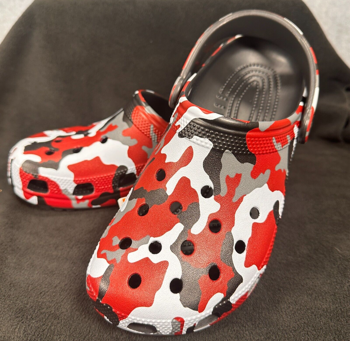 Crocs Classic Red Black White Printed Camo Lifestyle Comfort