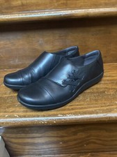 Clarks Collection Medora Sandy Leather Loafers Women Size 8M Black Cushioned