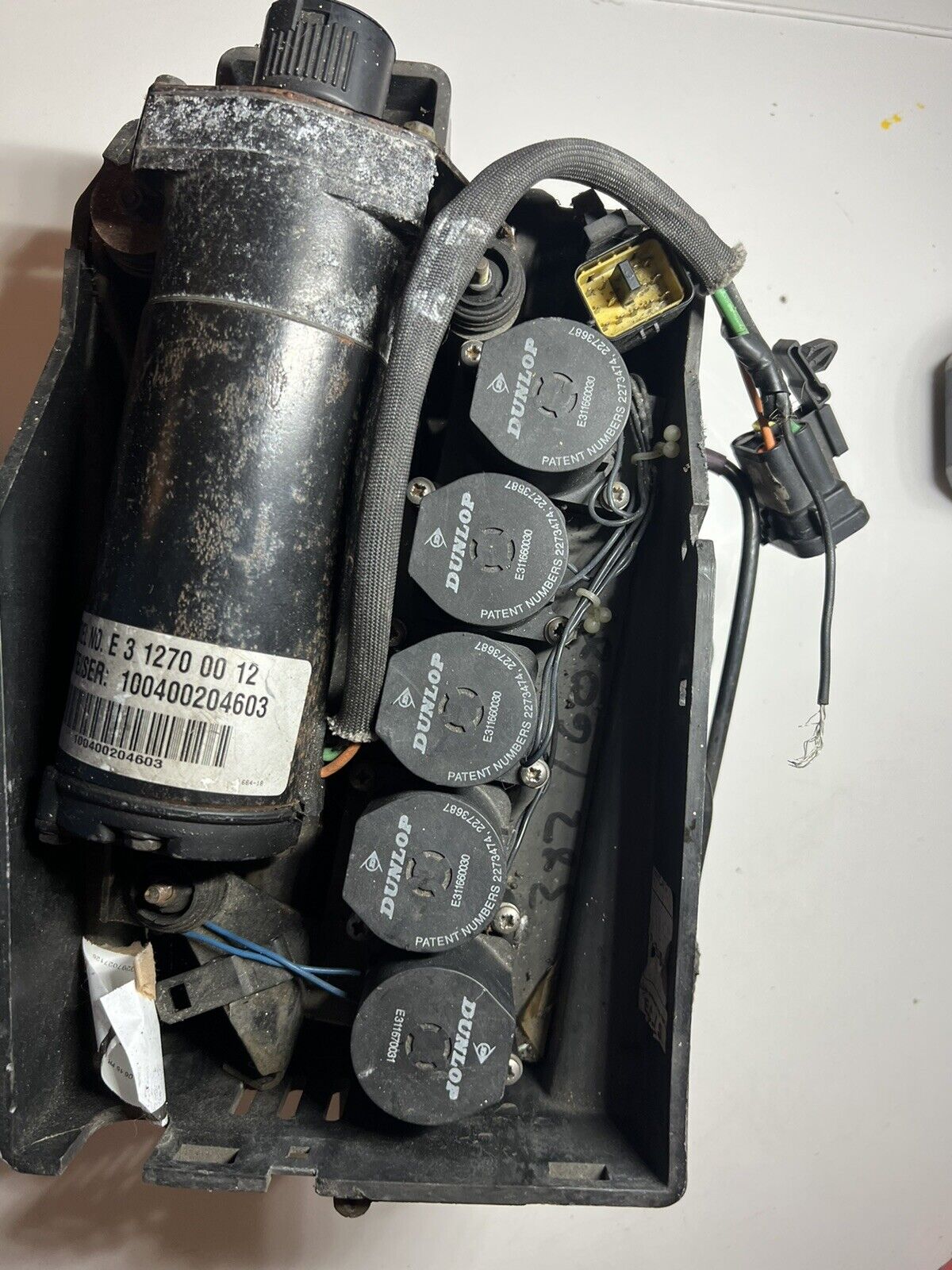 Picture 1 of 6