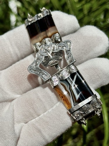Victorian Antique Scottish Sterling Silver and agate Buckle bracelet c.1870