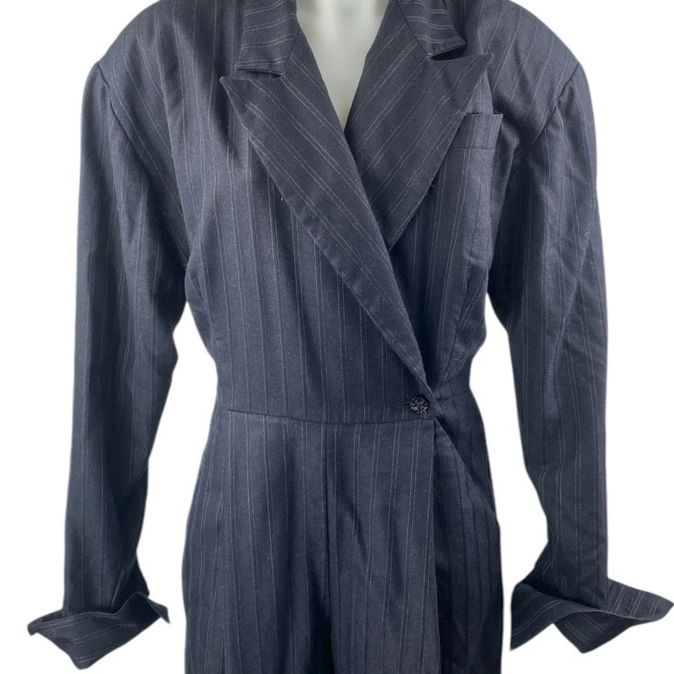 Macacão feminino blazer perna larga manga comprida gola listrada azul marinho tamanho M - Imagem 3 de 4