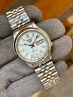Vintage Seiko 5 Automatic Day/Date Mens Wrist Watch