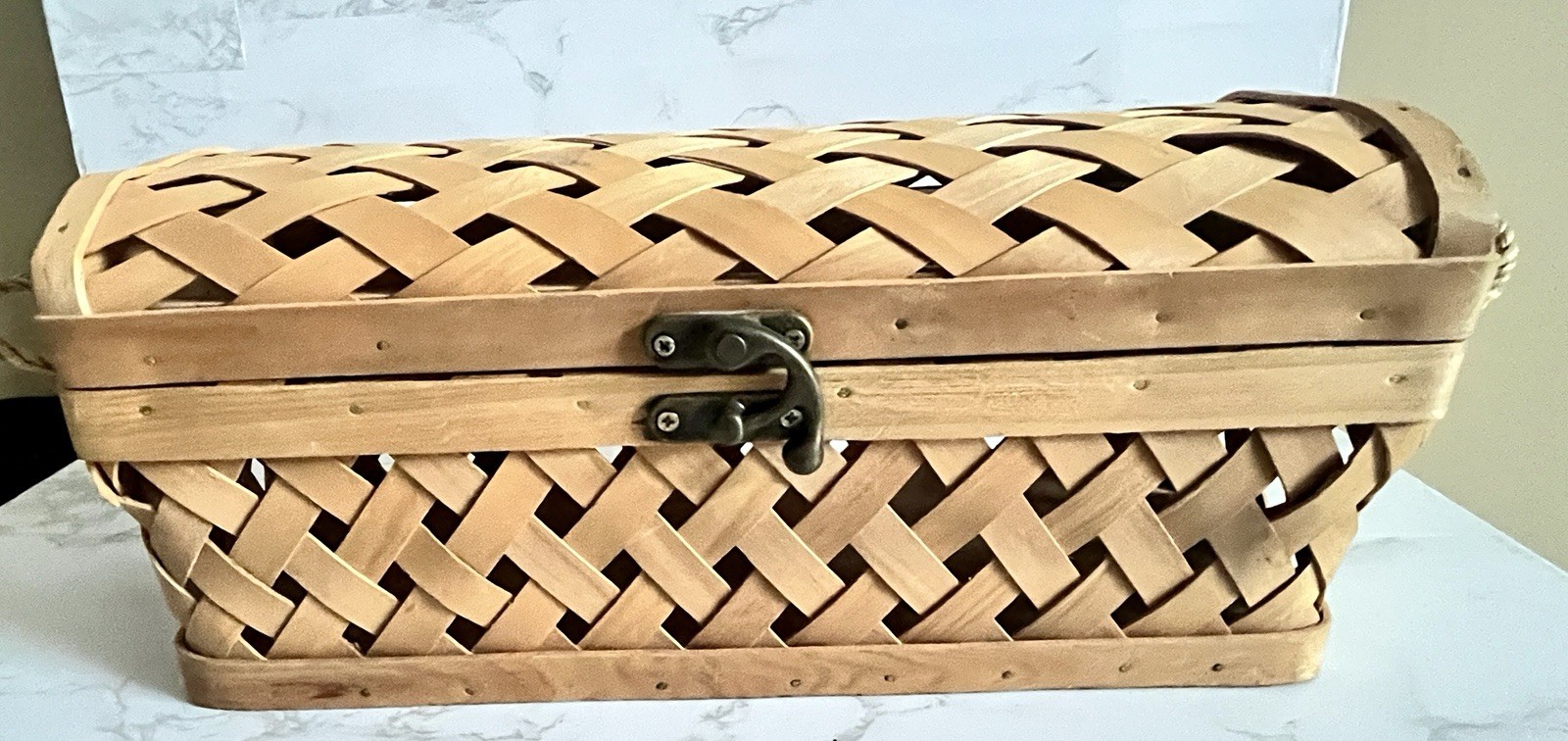 Picture 13 of 24