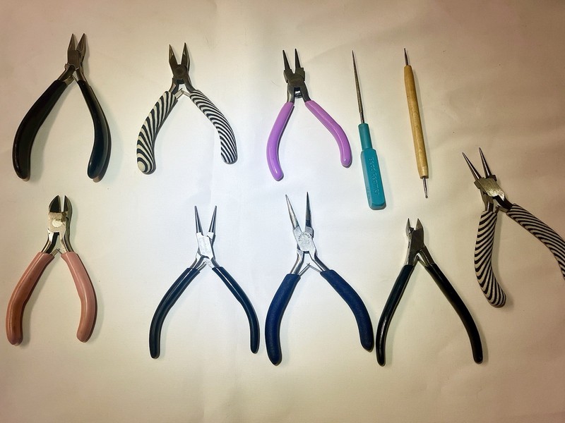 Jewelry Making Tool Lot Pliers Snips Needlenose Bead Reamer Beading/Wire Crafts