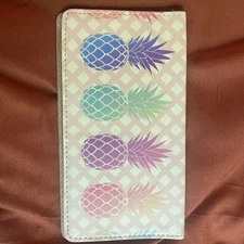 Snaptotes Checkbook Cover, Pineapple Print, New,Bifold