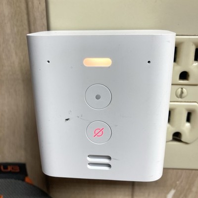 Amazon Echo Flex Alexa Wi-Fi Smart Home Plug-In Device C77A68 Free Shipping