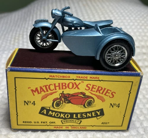 Matchbox/Lesney #4C TRIUMPH MOTORCYCLE & SIDECAR, w/Type B Box, Mint condition!