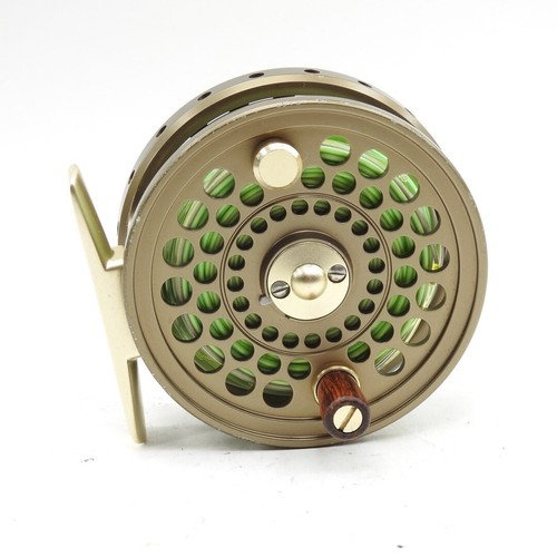 Orvis CFO III Disc Fly Fishing Reel. W/ Box & Case. - Picture 2 of 9