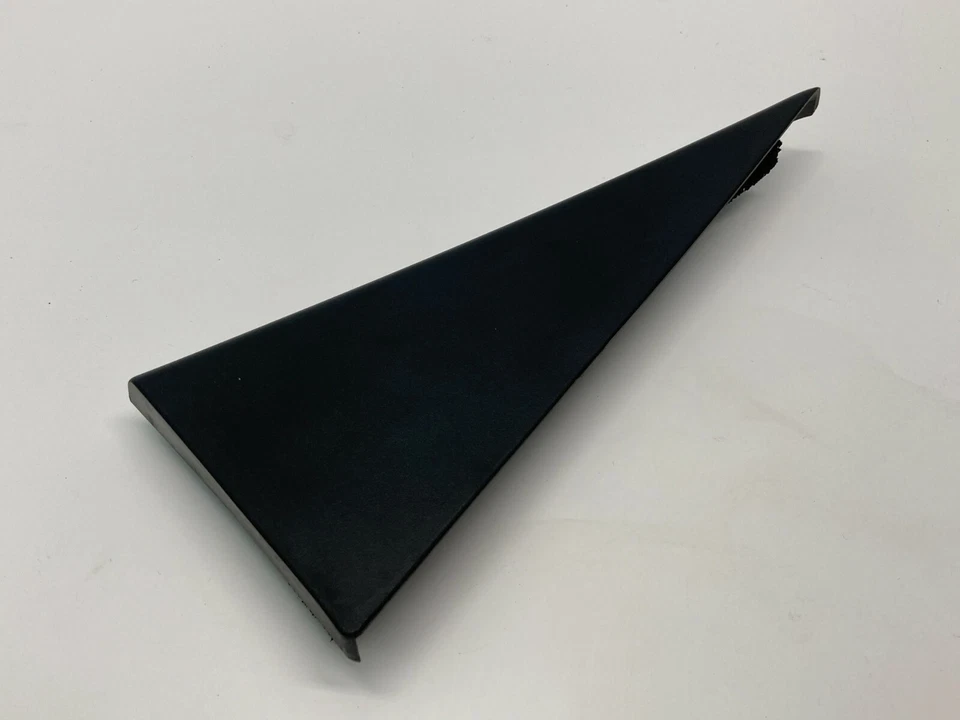 2006 2007 Subaru B9 Tribeca Rear Right Door Interior Corner Cover Trim Panel OEM - Image 3 of 4