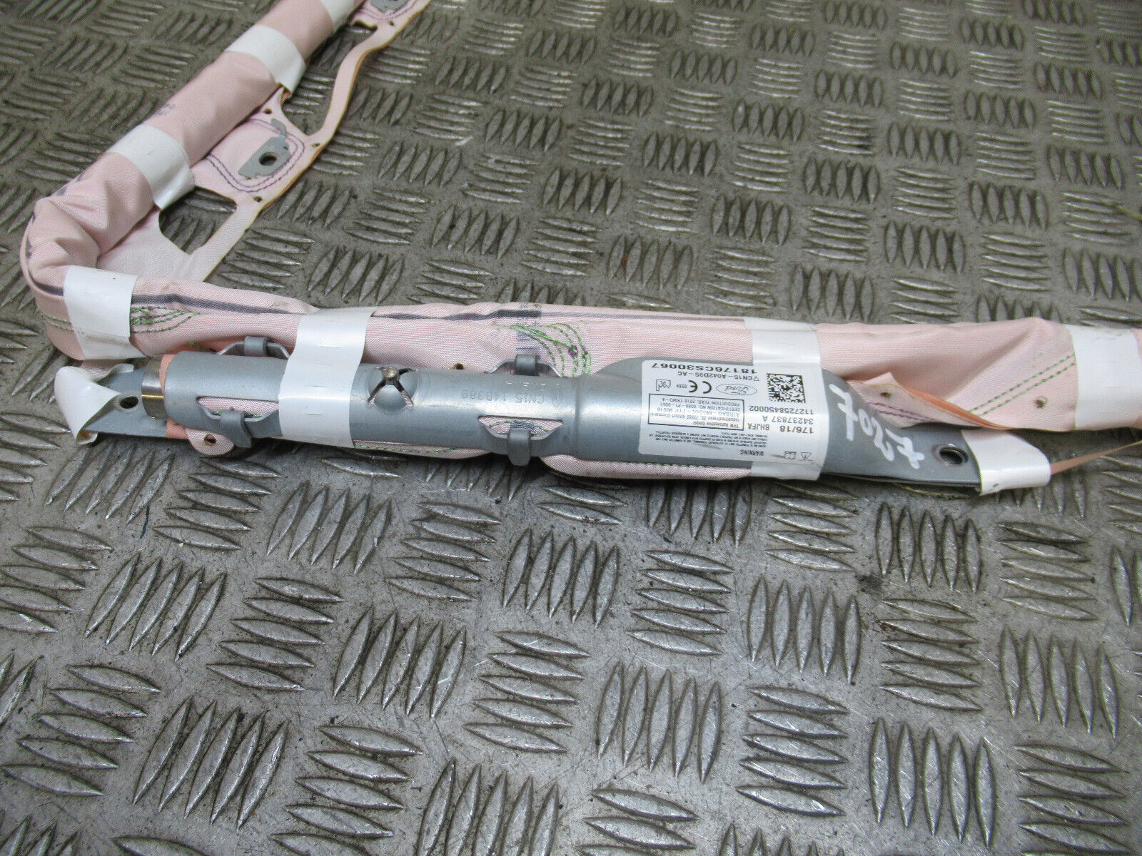 Picture 4 of 8
