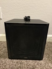 Yamaha YAS-201 soundbar e subwoofer Yamaha NS-WSW41 e telecomando YAS-CU201 testato