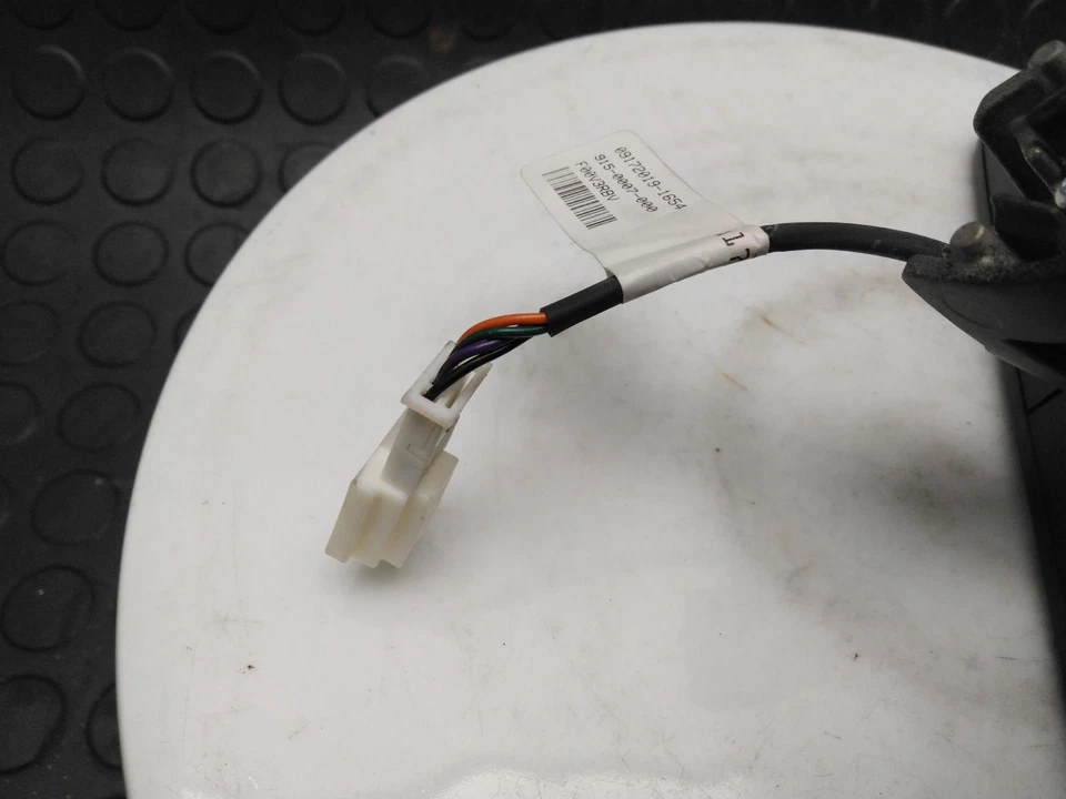 MERCEDES GLA CLASS Interior Mirror 2013-2020 A1768100617  - Bild 4 von 4