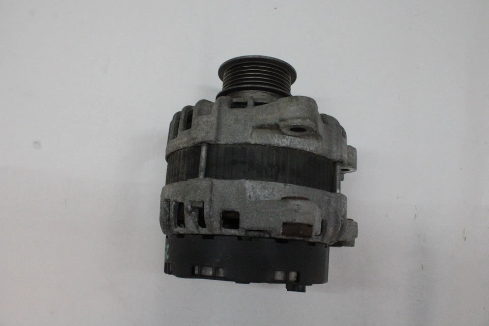 2017 VOLVO S60 2.0L ALTERNATOR 31489212 OEM 2016-2021 - Image 4 of 4