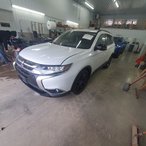 Corner/Park Light Plug-in Hybrid Phev Fog-driving Fits 16-23 OUTLANDER 1047007 - Picture 3 of 15