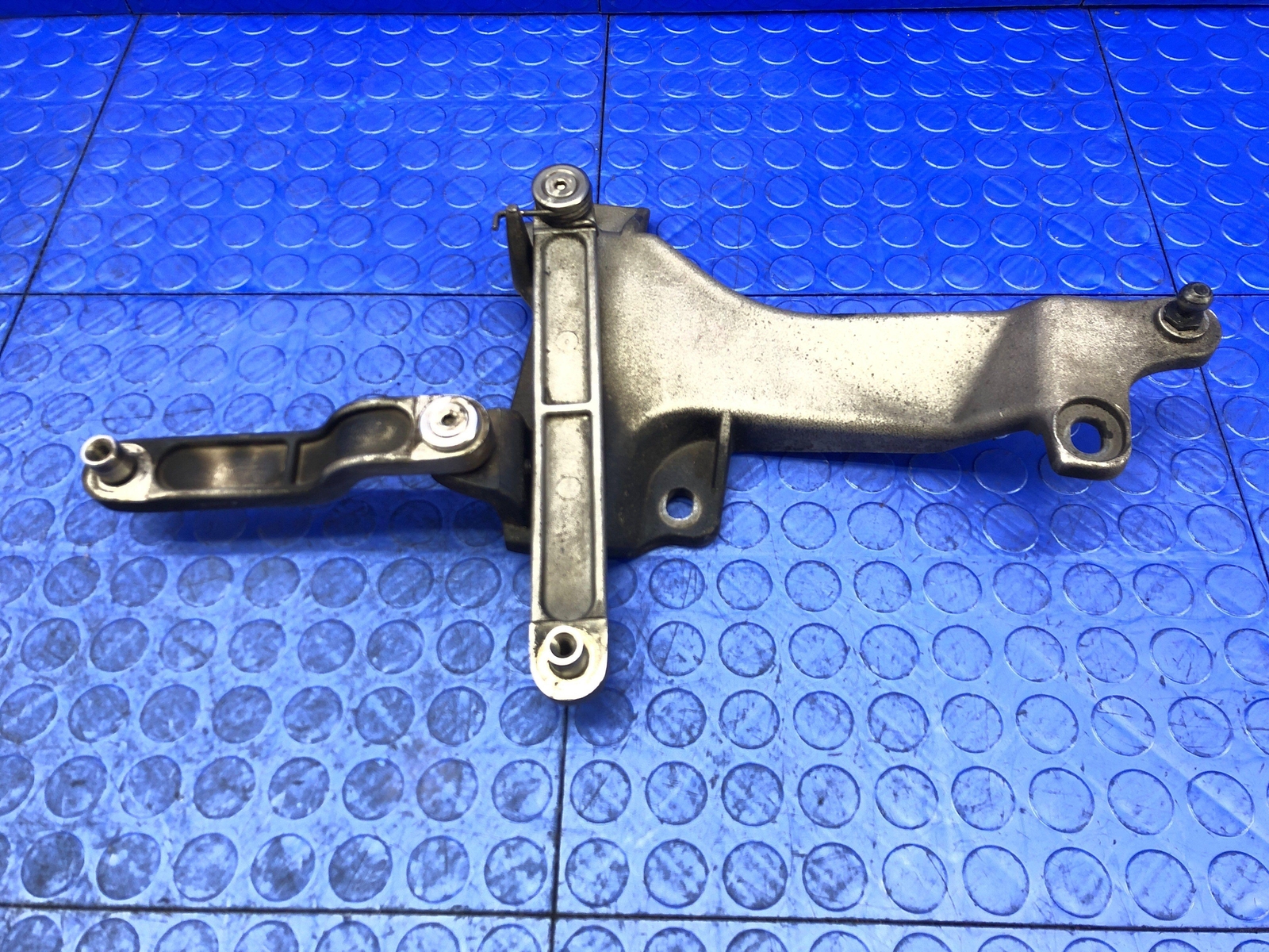 2004-2014 LAMBORGHINI GALLARDO OEM REAR LEFT HOOD HINGE BRACKET