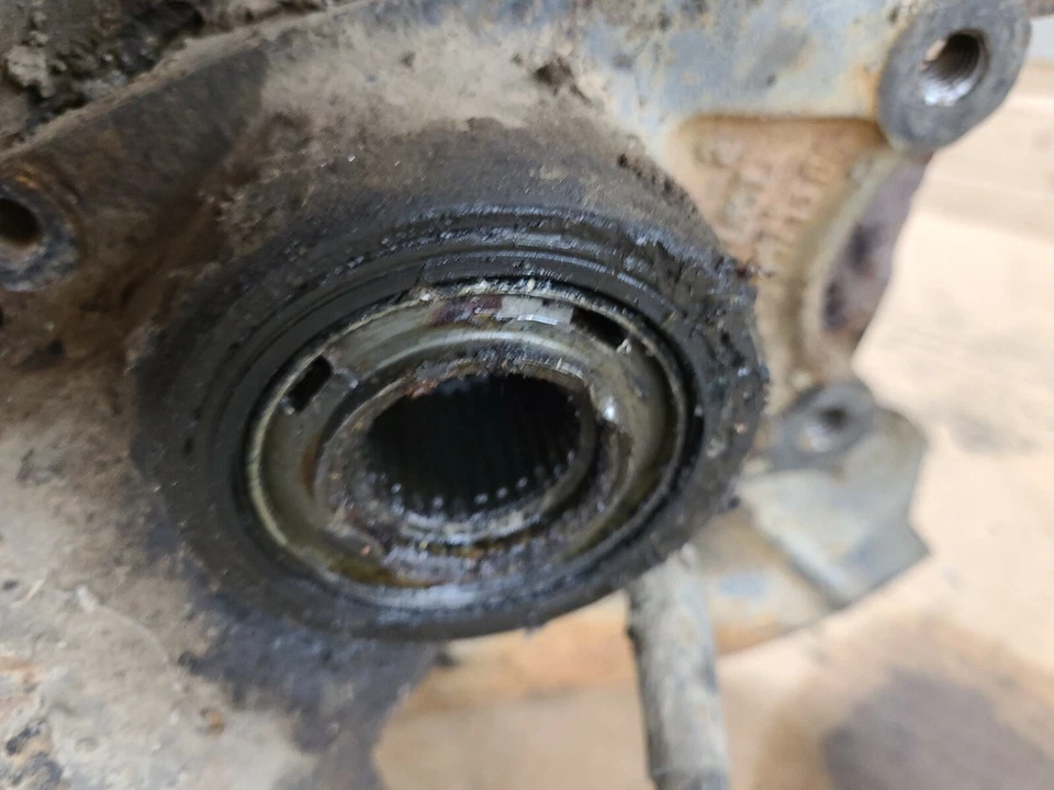 Brazo de control trasero derecho mercedes-benz w114 w115 220 d/8 Foto 3 de 4