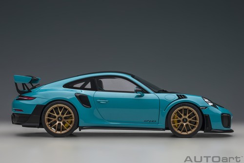 PORSCHE 911 CARRERA GT2 RS 991.2 WEISSACH PACKAGE MIAMI BLUE 1:18 AUTOart 78175 - Picture 4 of 16