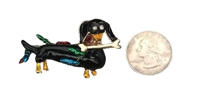 БРОШЬ ДЛЯ СОБАКИ WEINER ЧЕРНАЯ ЭМАЛЬ ТАКСА С КОСТЬЮ И ГИРЛЯНДОЙ ОГНЕЙ - Изображение 4 из 4