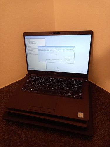 x3 Dell 5300/5480 Laptops Core i5 7./8. Gen 8GB RAM für Teile Ref: Jxv5i