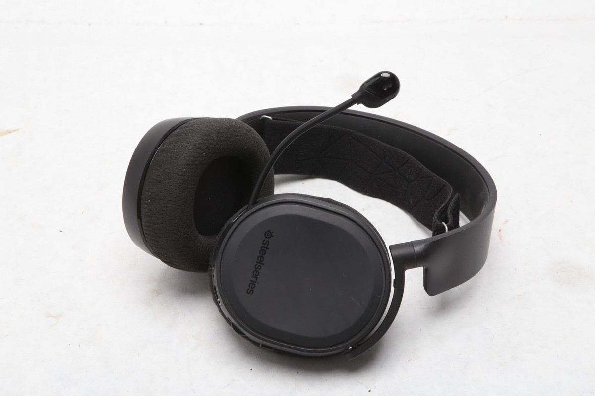 STEELSERIES ARCTIS 5 BLACK 61504 7.1 Channel Ear-Cup (Over the Ear