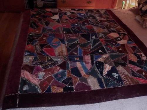 FULLY LINED 1885 SILK VELVET VICTORIAN CRAZY QUILT...FREE SHIPPING - Bild 5 von 5