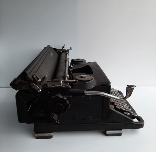 MACCHINA DA SCRIVERE OLIVETTI MOD. M40/3 TERZA SERIE - Picture 4 of 5