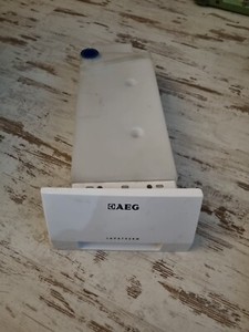 Trockner Kondenstrockner AEG T61270AC   Wassertank Tank