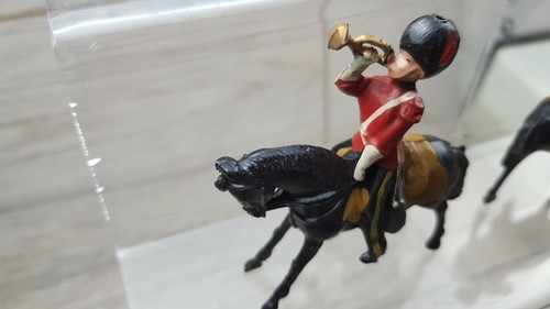 RARE VINTAGE JOHN HILL JOHILL CO MOUNTED MILITARY BUGLER ARMY BAND BLACK HORSE - Picture 6 of 12