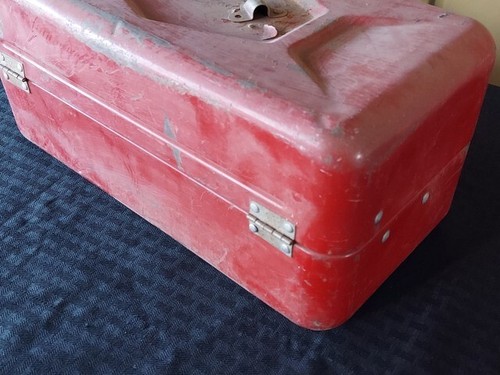 Vintage Metal Tackle Box - Two Tray • Red - Picture 11 of 13