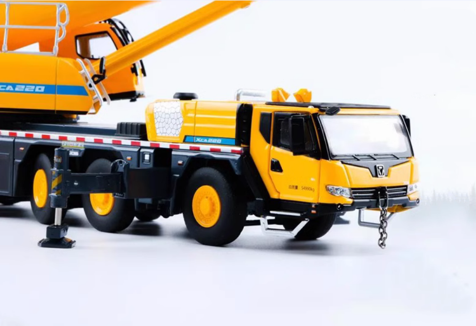 1:50 XCMG XCA220 All Terrain Crane Construction Machine