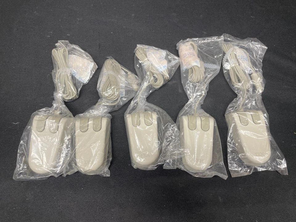 lote de 5 ratones ratón IBM modelo 6450350 2 botones ps/2 nuevo stock antiguo NOS de colección Foto 2 de 4