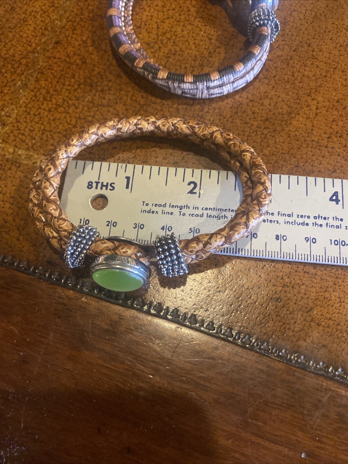 3 Bracelet with interchangeable buttons - image 10