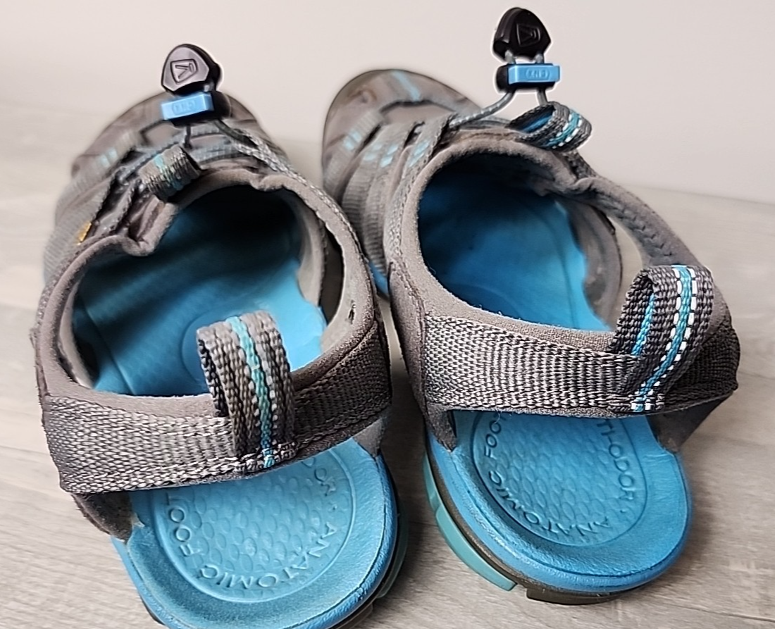 KEEN Sandali da trekking impermeabili da donna grigio verde acqua taglia 8