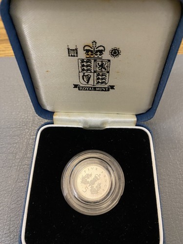 1990 Silver Piedfort Five Pence Coin - Royal Mint with COA