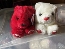 VTG Puffkins Holiday Valentines Day Bears Hugs  Kisses Red  White Hearts NWT