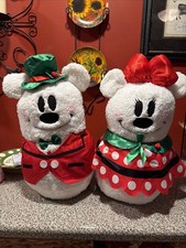 2023 Mickey  Minnie Christmas Door Greeter Porch Holiday Sherpa Snowman