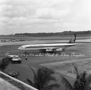Singapore Airlines Boeing 707 327C 9V BDC 1973 B&W Negative Aviation Aircraft