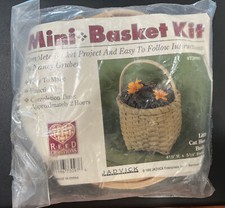 Vintage JADVICK Reed Creations MINI BASKET KIT by Nancy Gruber Little Cat Head
