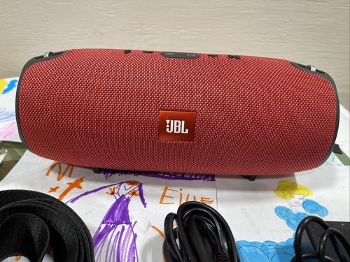 JBL Xtreme Portable Wireless Bluetooth Speaker Red - Picture 2 of 12