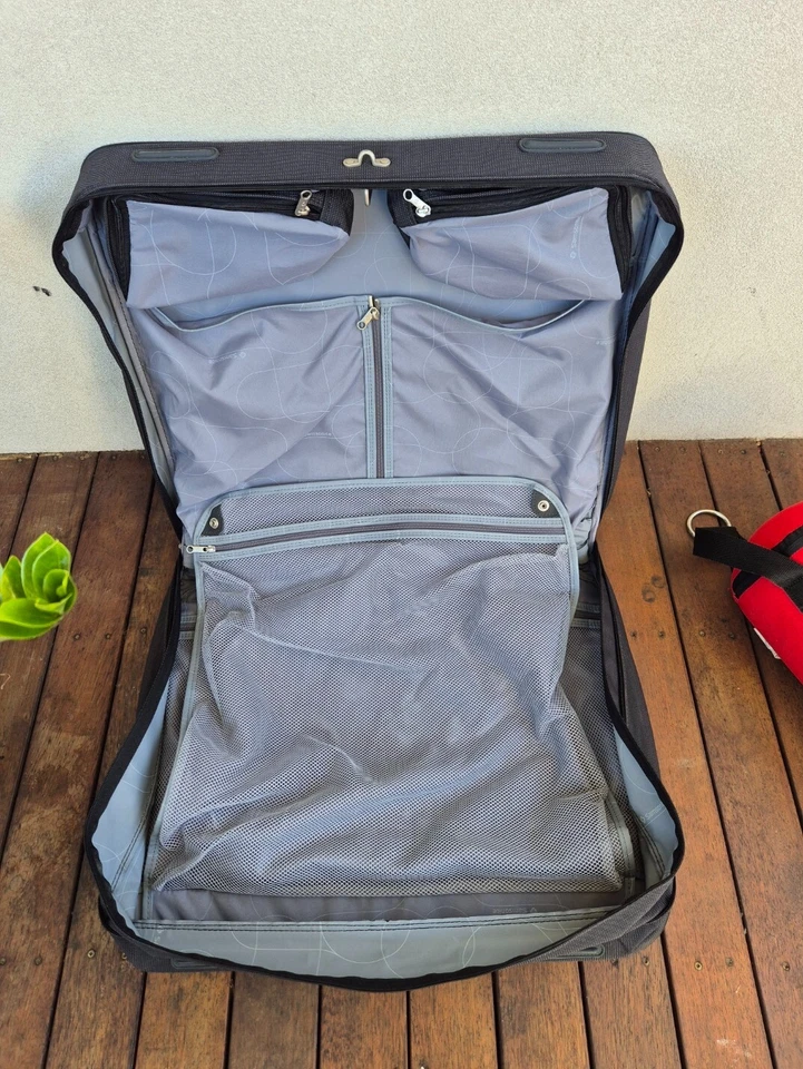 Samsonite Travel Garment Luggage Bag | Tri-fold Garment Bag - Preowned - image 3 of 4